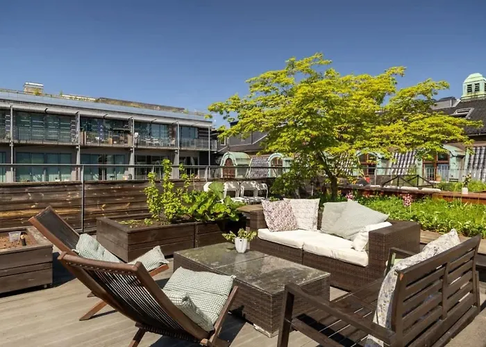 Dinbnb I 500m To Station I Roof Terrace