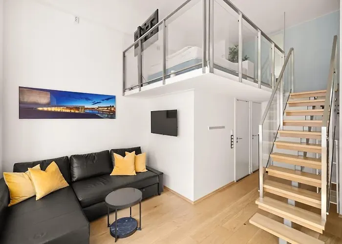 Dinbnb I 500m To Station I Roof Terrace *