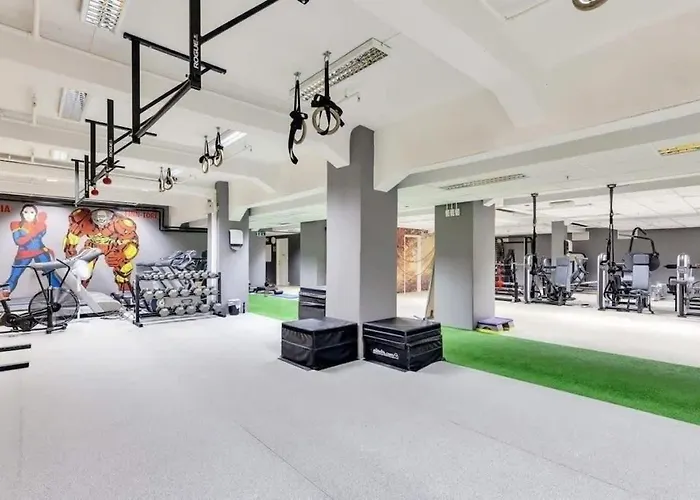 Dinbnb I 500m To Station I Roof Terrace